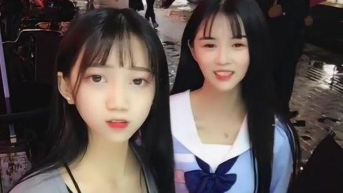 两个网红娃娃叫什么,XX与YY的萌娃争霸战