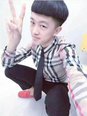 网红王小国快手,带你领略网红魅力